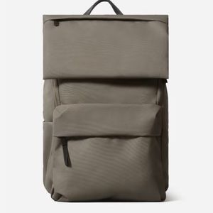 NIB Everlane ReNew Transit Backpack in Warm Charcoal